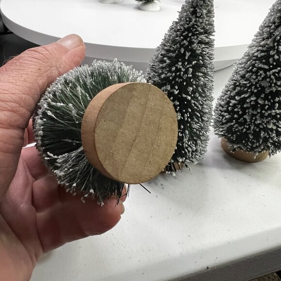 Dept 56 5 Small Assorted Christmas Trees & 3 Unbranded Trees - Picture 6 of 8